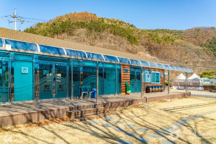 궁터별무리마을 여행 추천 - 메고지고