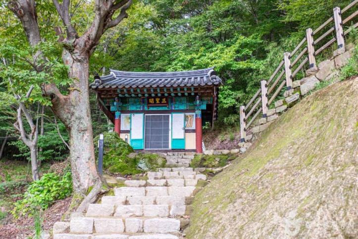 고석사(포항) 여행 추천 - 메고지고