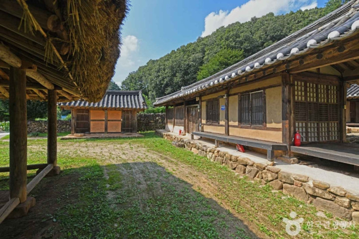 제천 중전리 고가 여행 추천 - 메고지고