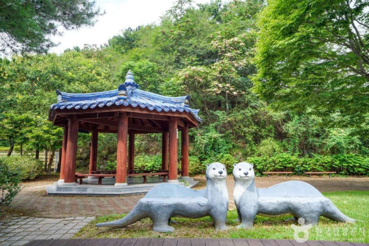 남강댐 노을공원 여행 추천 - 메고지고