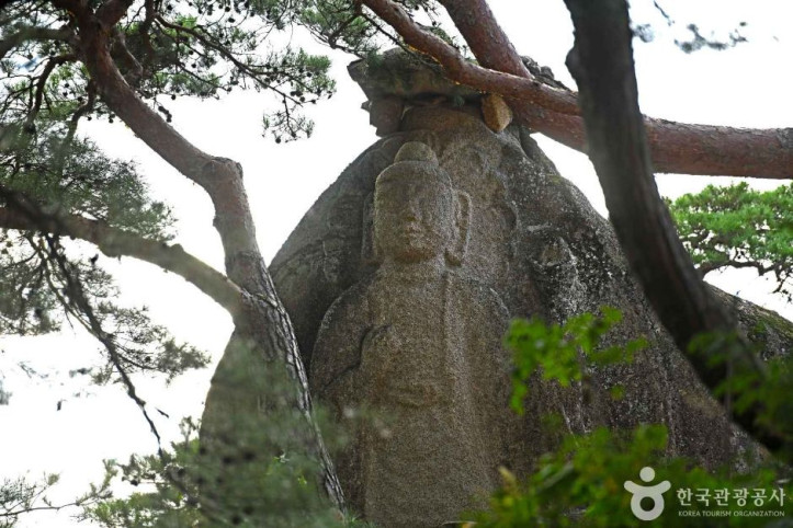 영월 무릉리 마애여래좌상 여행 추천 - 메고지고