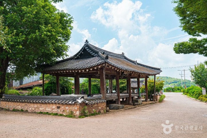 도래마을 여행 추천 - 메고지고