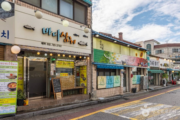 동인천 삼치거리 여행 추천 - 메고지고