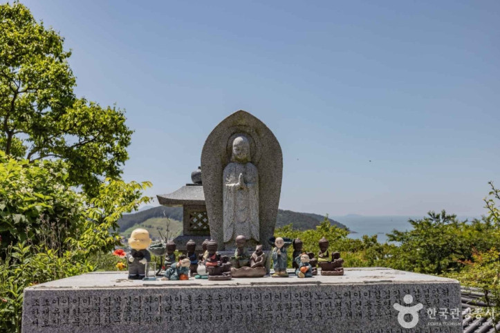 태국사(태안) 여행 추천 - 메고지고