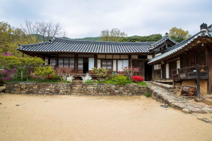 구례 운조루 고택 여행 추천 - 메고지고