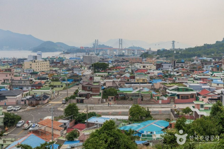 망산공원 여행 추천 - 메고지고