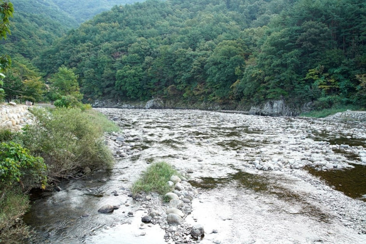 공수전계곡 여행 추천 - 메고지고