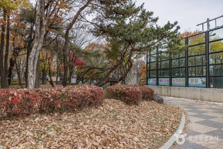 독산 근린공원 여행 추천 - 메고지고
