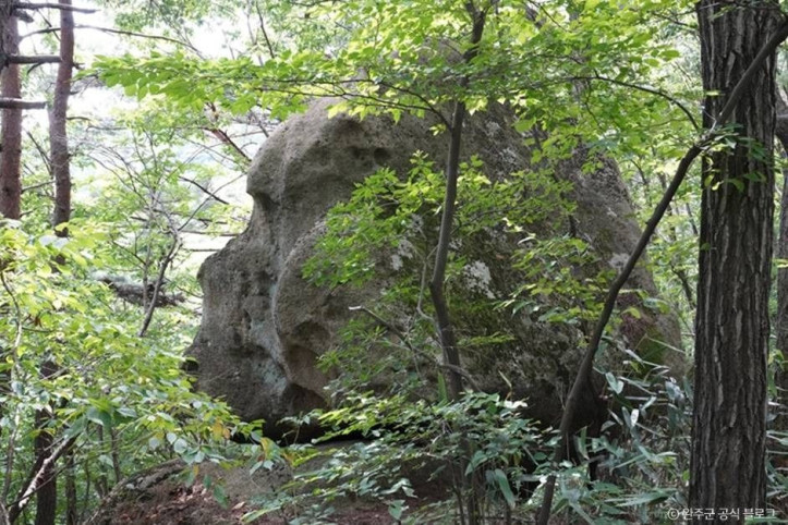 기차산 해골바위 여행 추천 - 메고지고
