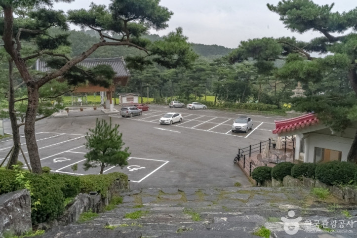 법륜사(용인 문수산) 여행 추천 - 메고지고