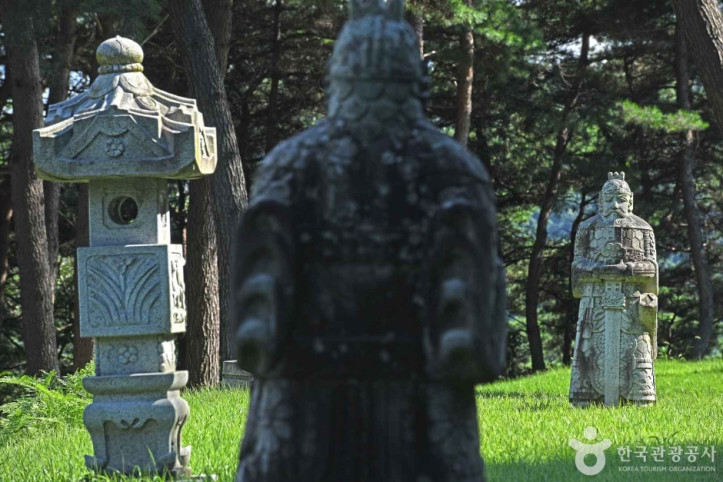 임경업 장군 묘소 여행 추천 - 메고지고