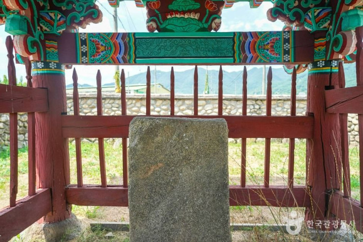 효자임옥산정려각 여행 추천 - 메고지고