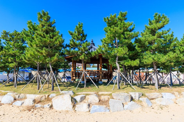 죽천해수욕장 여행 추천 - 메고지고