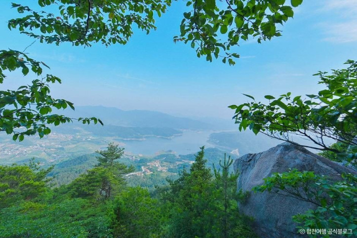 금성산(합천) 여행 추천 - 메고지고
