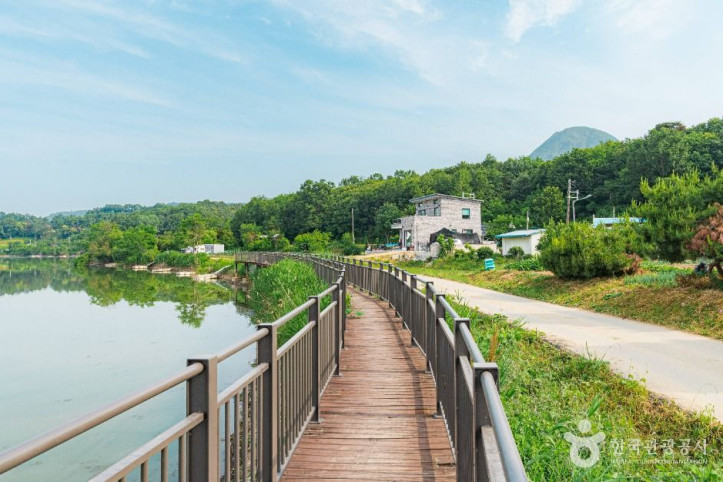 향리저수지 여행 추천 - 메고지고