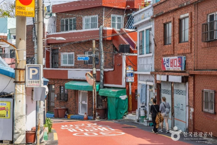 비석문화마을 여행 추천 - 메고지고