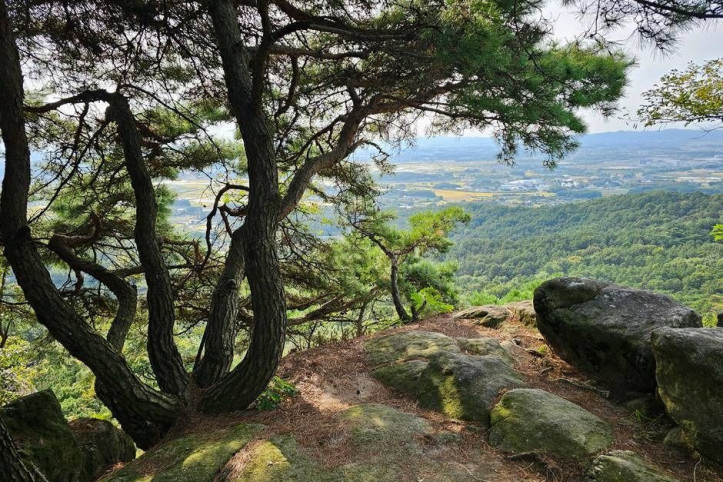 미륵산(익산) 여행 추천 - 메고지고