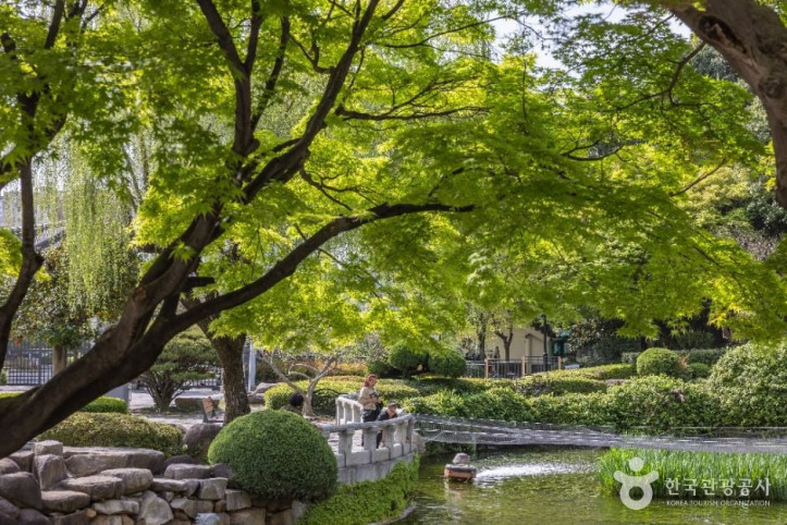 충렬사(부산) 여행 추천 - 메고지고