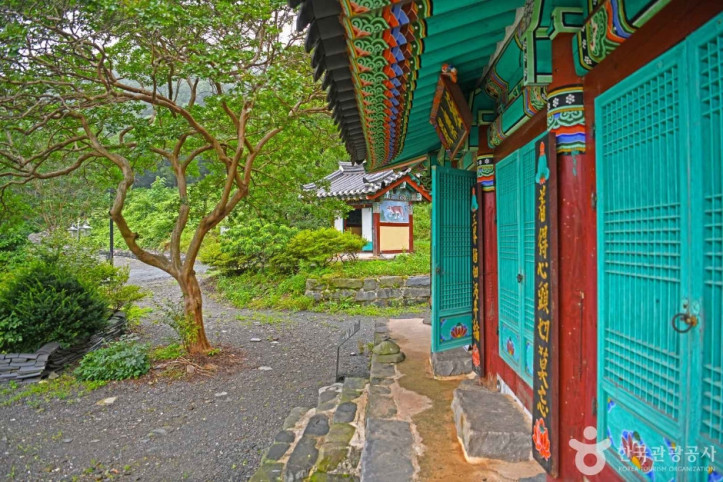 금강암(보령) 여행 추천 - 메고지고