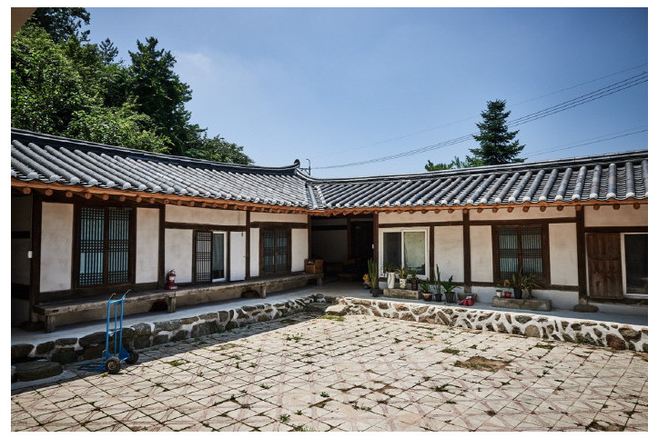 춘천최재근가옥 여행 추천 - 메고지고