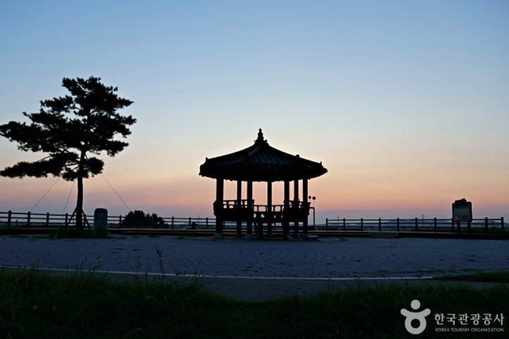 만경낙조전망대 여행 추천 - 메고지고