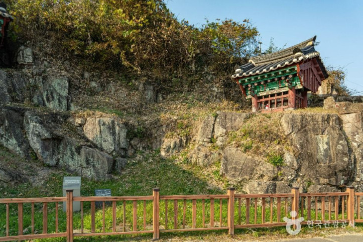 화순능주삼충각 여행 추천 - 메고지고