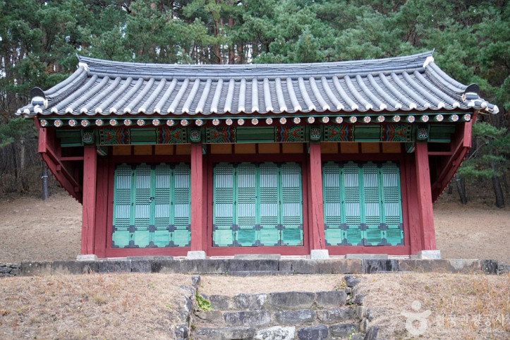 삼척 영경묘 여행 추천 - 메고지고