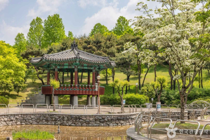 5·18 기념공원 여행 추천 - 메고지고
