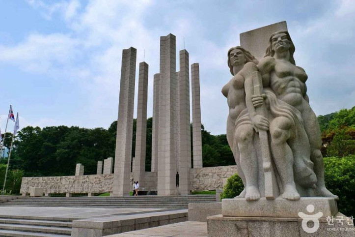 4·19학생혁명기념탑 여행 추천 - 메고지고