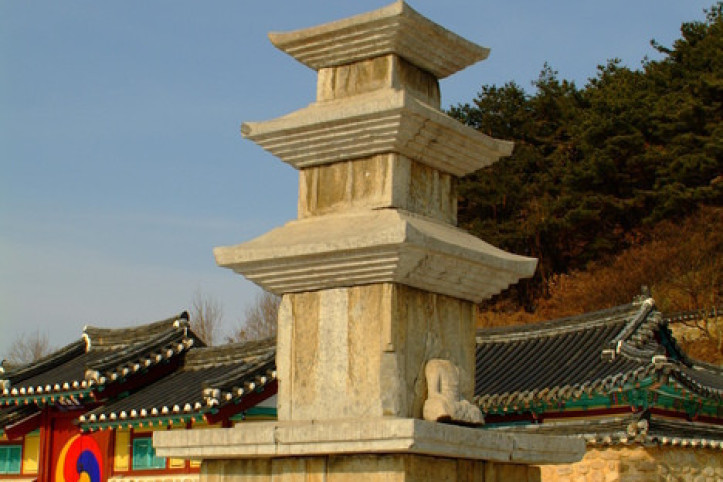 상주 화달리 삼층석탑 여행 추천 - 메고지고