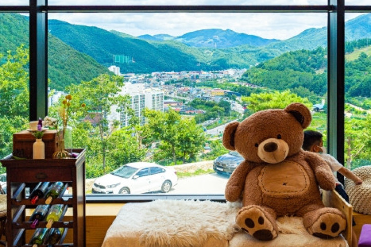 몽토랑 산양목장 여행 추천 - 메고지고