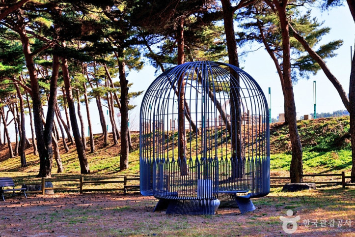 울진 왕피천 공원 여행 추천 - 메고지고