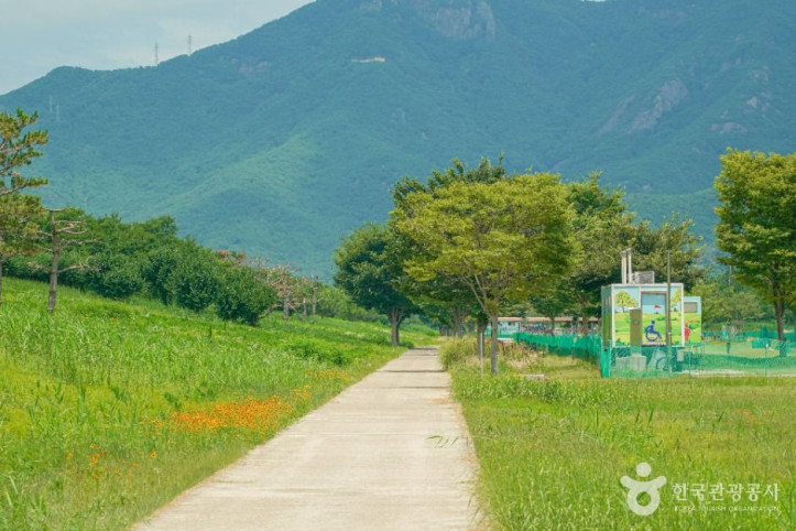 삼랑진생태문화공원 여행 추천 - 메고지고