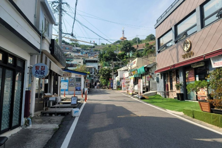 연희네슈퍼 여행 추천 - 메고지고