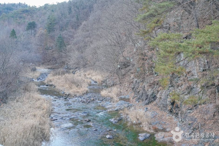 석산계곡 여행 추천 - 메고지고