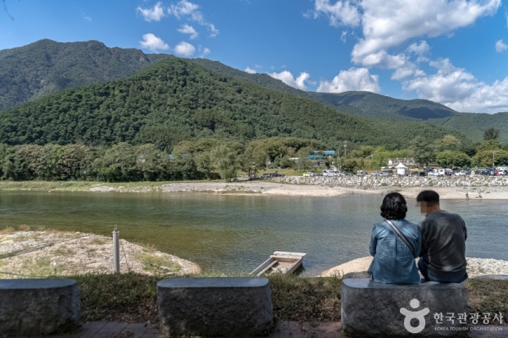 아우라지선착장 여행 추천 - 메고지고