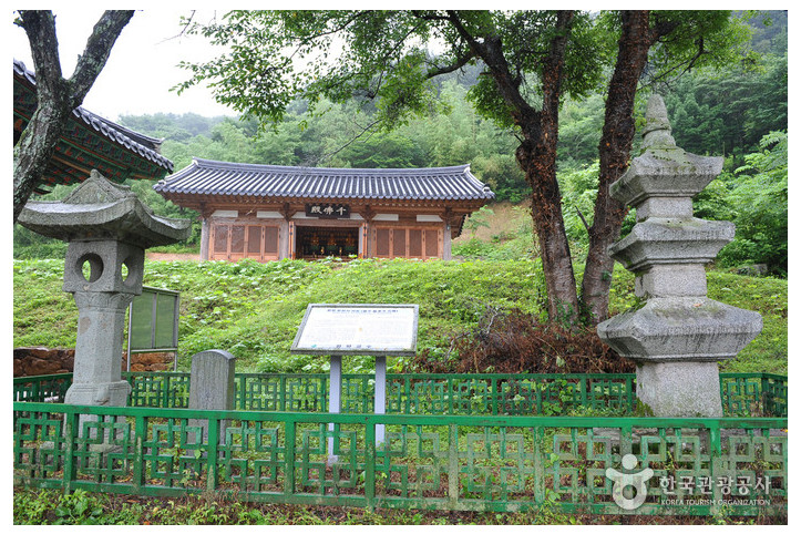 용천사 석등 여행 추천 - 메고지고