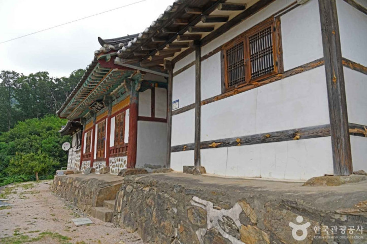 예산향교 여행 추천 - 메고지고