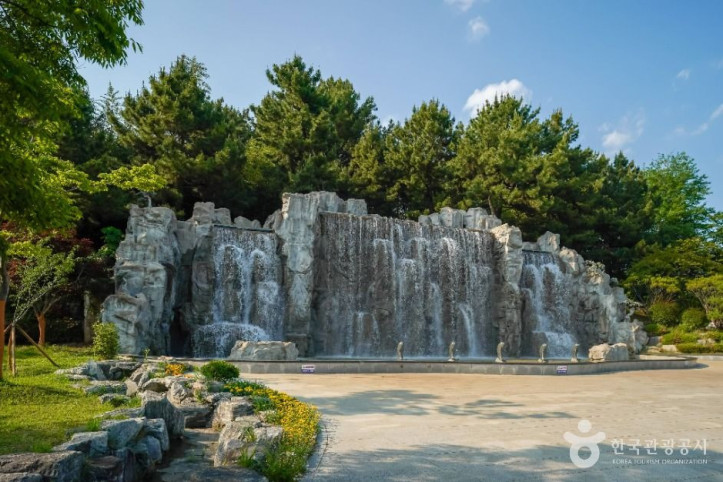 창원수목원 여행 추천 - 메고지고