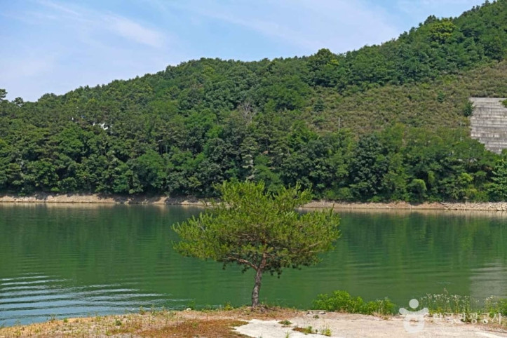 삼형제 저수지 여행 추천 - 메고지고