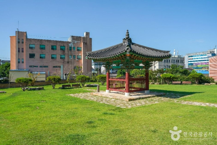 창녕 인양사 조성비 여행 추천 - 메고지고