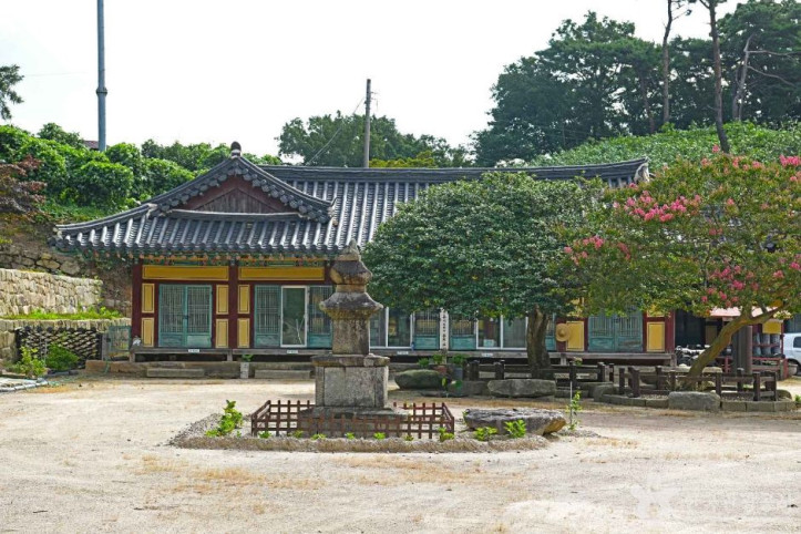 연흥사 여행 추천 - 메고지고