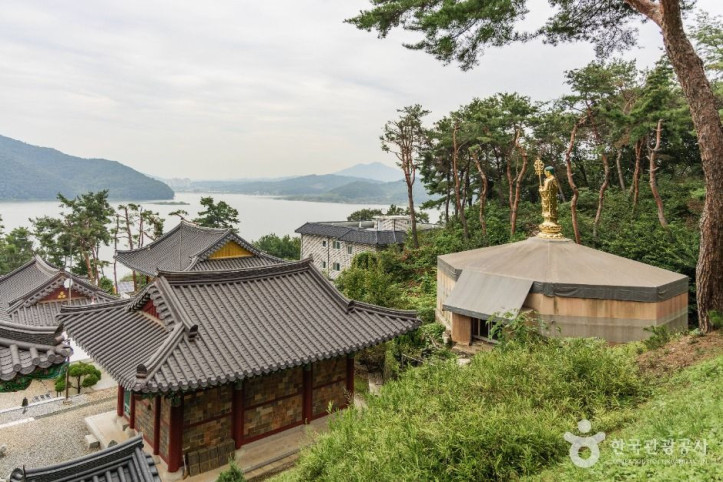 동도사(용인) 여행 추천 - 메고지고
