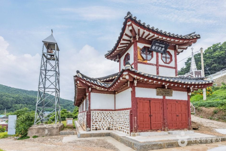 강화 서도 중앙교회 여행 추천 - 메고지고