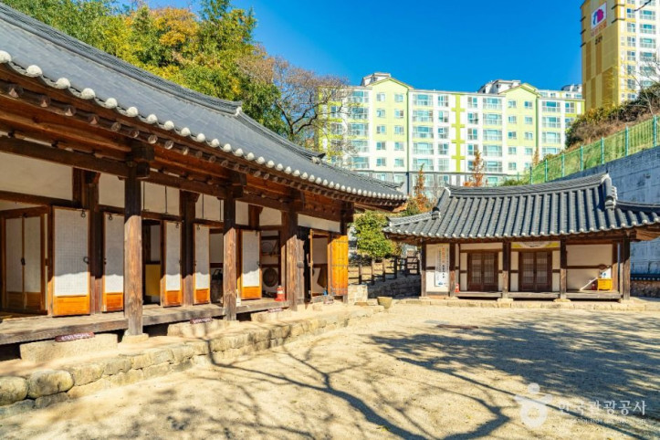 이충무공자당기거지 여행 추천 - 메고지고