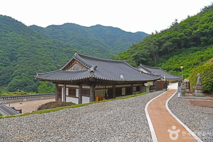 영축선원 (충북) 여행 추천 - 메고지고