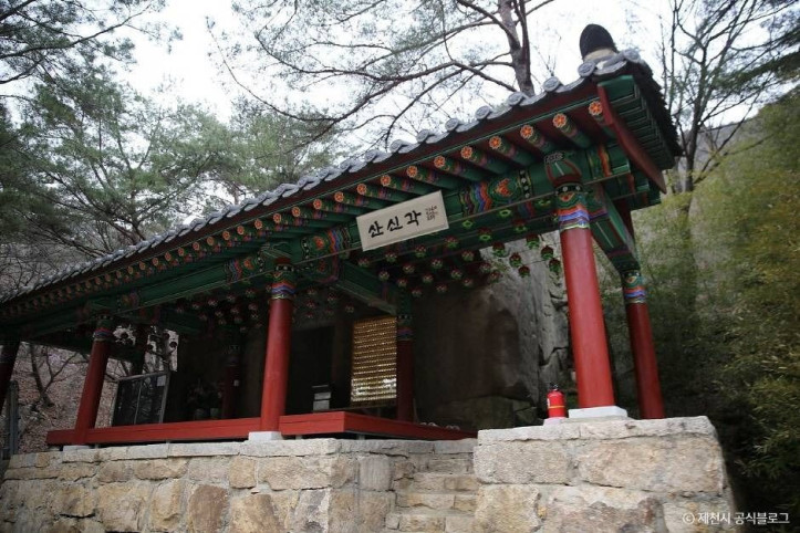 덕주사(제천) 여행 추천 - 메고지고