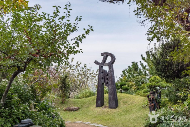울릉예림원 여행 추천 - 메고지고