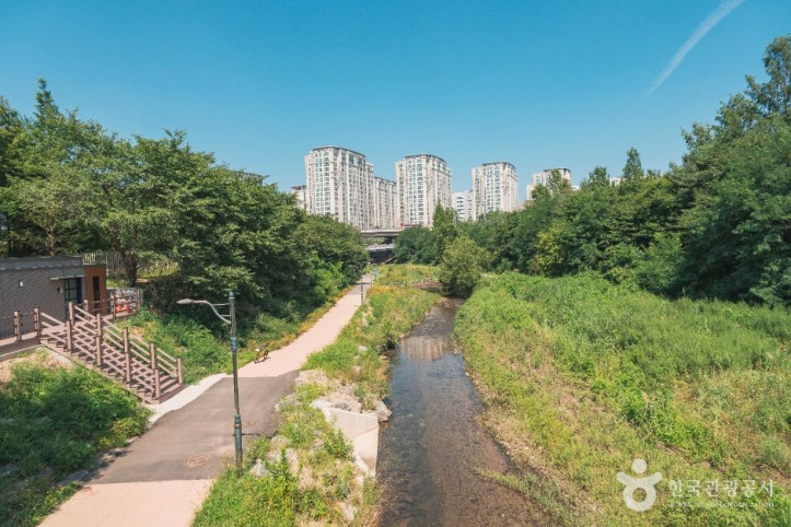 낙생대공원 여행 추천 - 메고지고