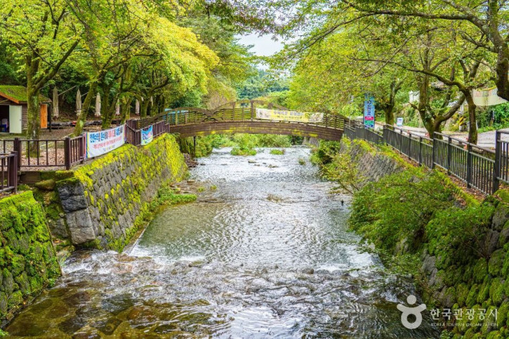수락폭포 여행 추천 - 메고지고